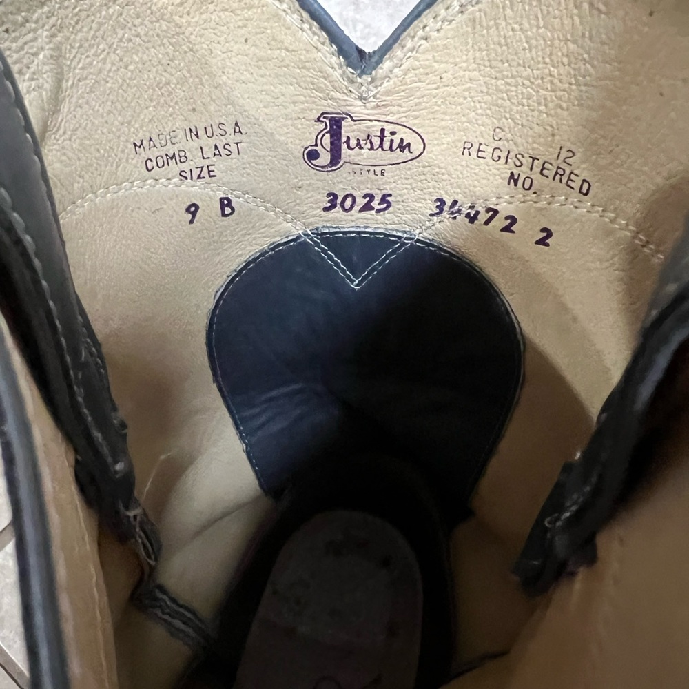 Men’s Justin basic Ropers - Picture 2 of 3